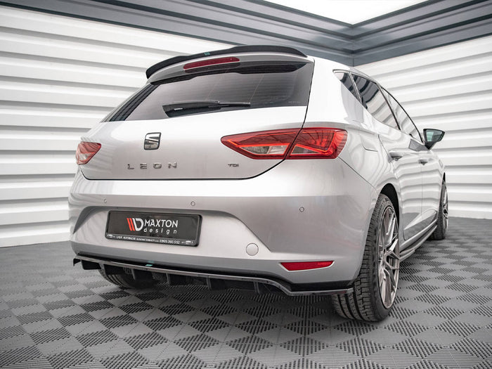 Seat Leon Hatchback MK3 (2012-2016) Central Rear Splitter - Maxton Design