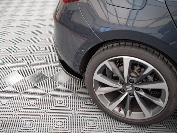 Seat Leon FR Hatchback MK4 (2020-) Rear Side Splitters - Maxton Design