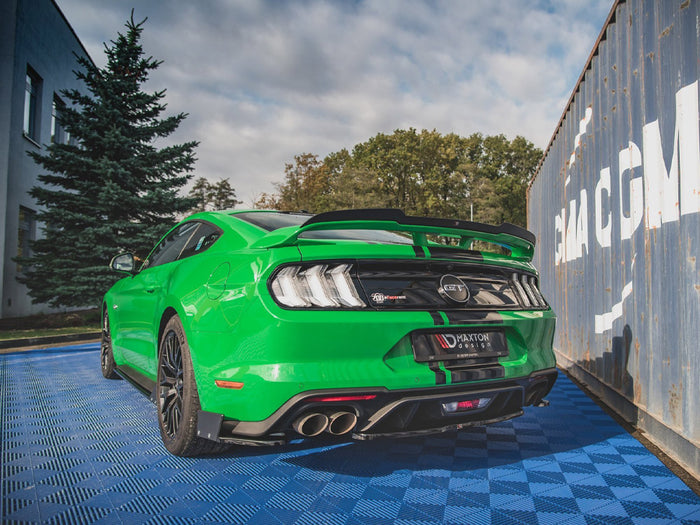 Ford Mustang GT MK6 Facelift (2017-) Central Rear Splitter - Maxton Design