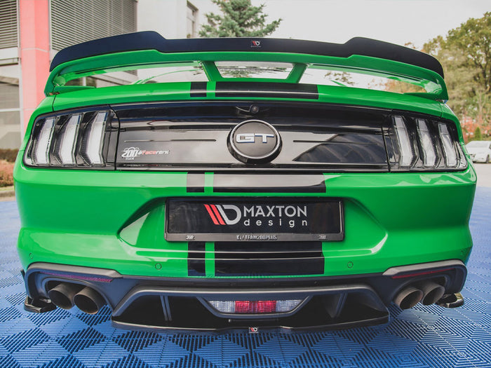 Ford Mustang GT MK6 Facelift (2017-) Central Rear Splitter - Maxton Design