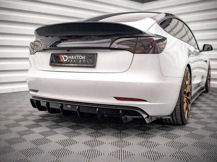 Tesla Model 3 (2017-) Rear Valance V.2 - Maxton Design