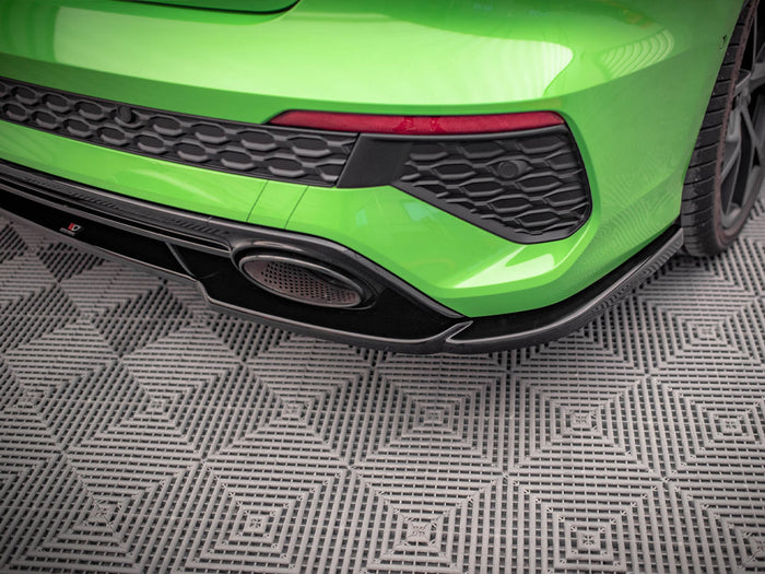 Audi RS3 Sedan 8Y (2020-) Central Rear Splitter - Maxton Design