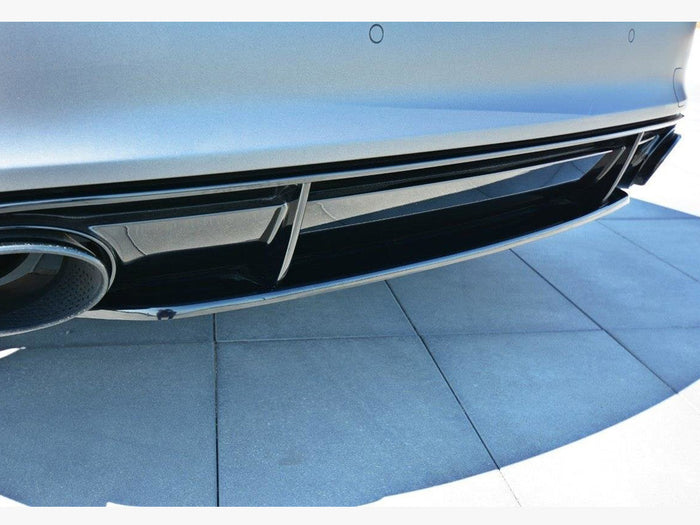 Audi RS7 C7 Facelift (2014-2017) Central Rear Splitter - Maxton Design