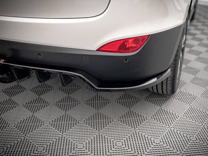 Hyundai ix35 Mk1 Central Rear Splitter - Maxton Design