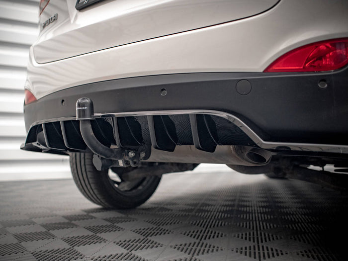 Hyundai ix35 Mk1 Central Rear Splitter - Maxton Design