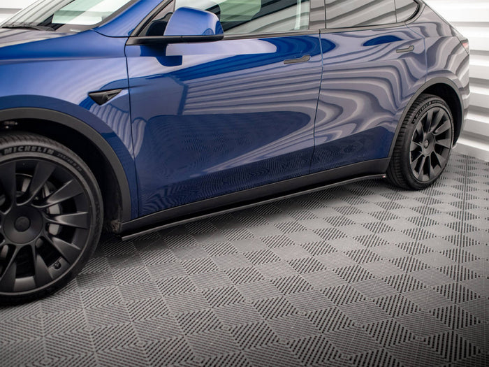 Tesla Model Y Side Skirts Diffusers V.2 - Maxton Design