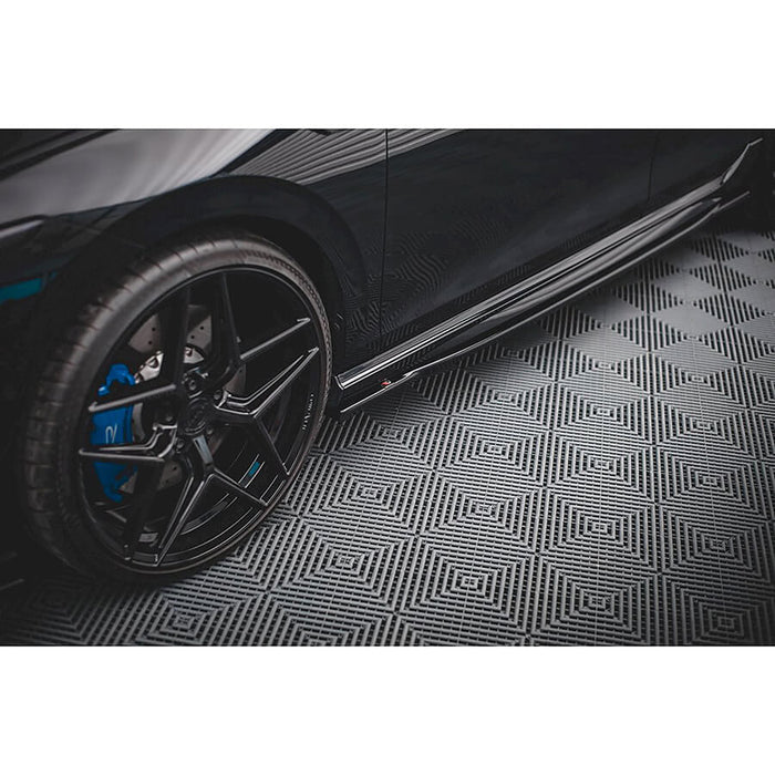 VW-Golf-R-MK8-Side-Skirt-Diffusers-Maxton-Design2