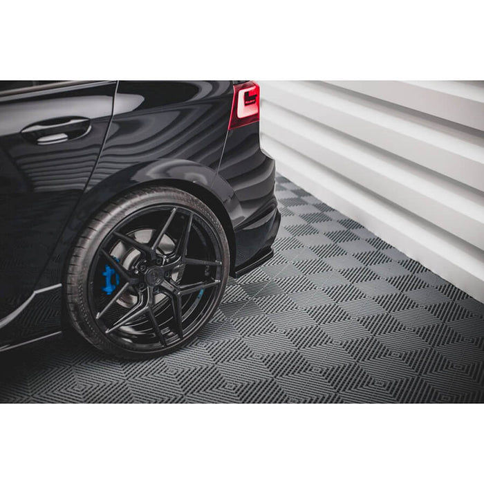 VW-Golf-R-MK8-Rear-Side-Splitters-Maxton-Design3