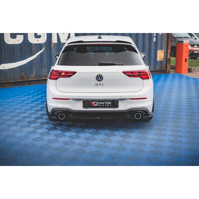 VW-Golf-GTI-MK8-Central-Rear-Splitter-Maxton-Design3