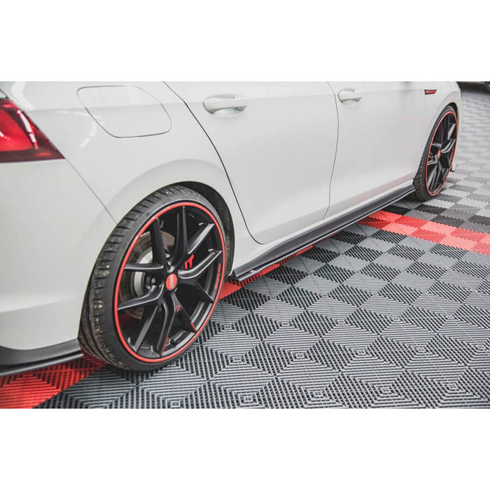 VW-Golf-GTI-MK8-Racing-Durability-Side-Skirts-Diffusers-Maxton-Design2