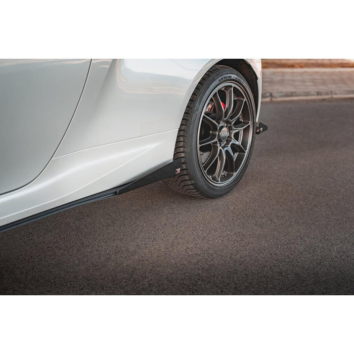 Toyota-Yaris-GR-Side-Flaps-Maxton-Design4