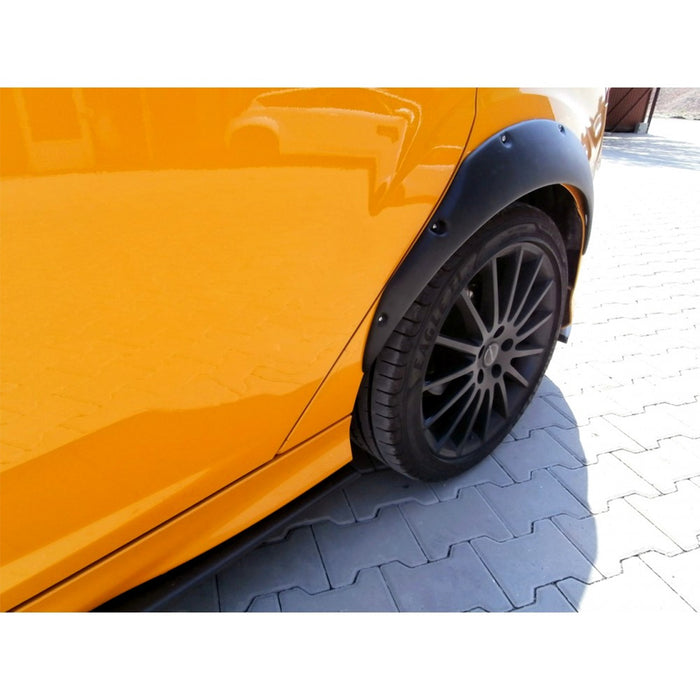 Maxton Design Fenders Extension - Ford Focus ST Mk3