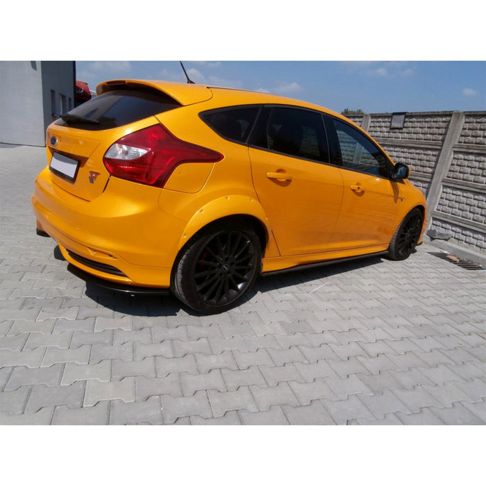 Maxton Design Fenders Extension - Ford Focus ST Mk3