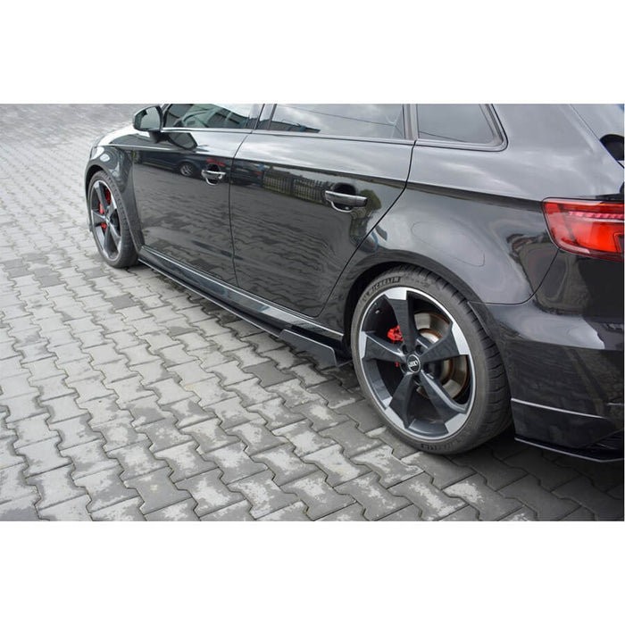Maxton Design Racing Side Skirts V2 on the Audi RS3 8V Facelift Sportback