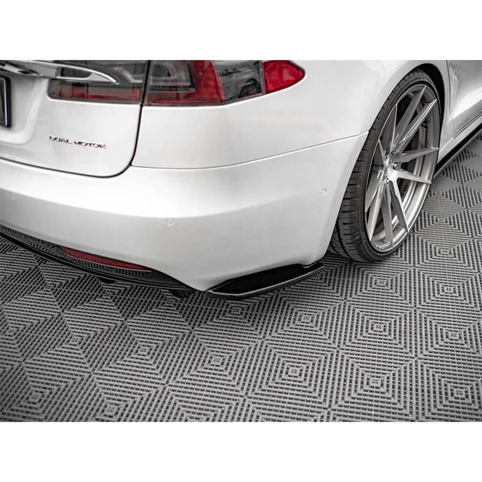 Tesla Model S Rear Side Splitters on Tesla