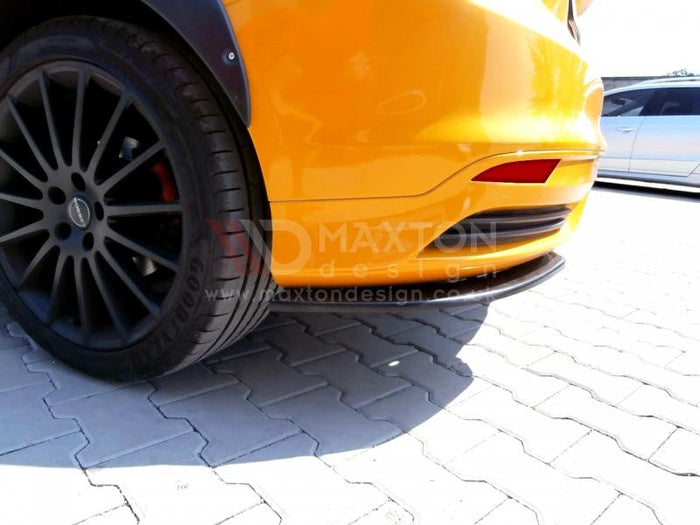 Maxton Design - REAR SIDE SPLITTERS FORD FOCUS MK3 ST PREFACE MODEL