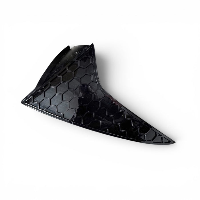 Ford Focus MK4 & MK4.5 (All Models) Rear Window Side Cover (Hex Design) - Estate Only