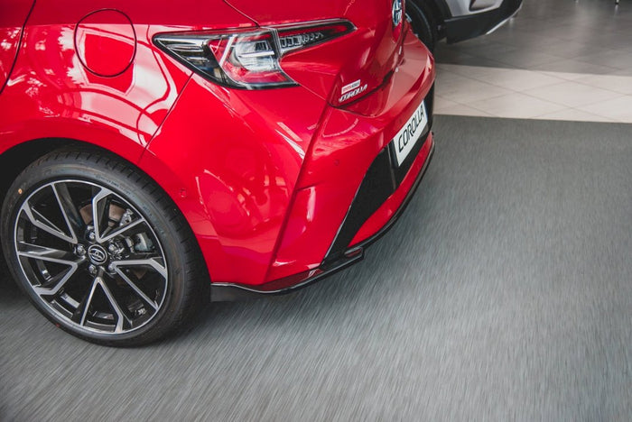 Maxton Design - CENTRAL REAR SPLITTER TOYOTA COROLLA MK12 HATCHBACK (2019-)