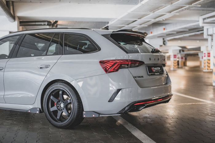 Maxton Design - REAR SIDE SPLITTERS V.2 + FLAPS SKODA OCTAVIA RS MK4