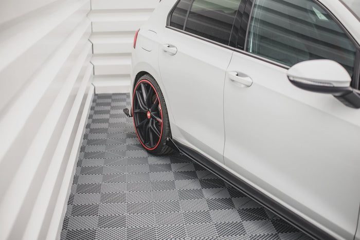 Maxton Design - SIDE FLAPS VOLKSWAGEN GOLF GTI / GTE / GTI CLUBSPORT / R-LINE MK8