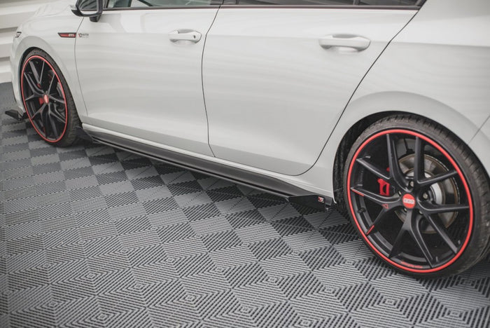 Maxton Design - SIDE FLAPS VOLKSWAGEN GOLF GTI / GTE / GTI CLUBSPORT / R-LINE MK8