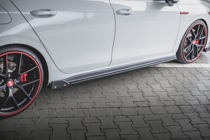Maxton Design - SIDE SKIRTS DIFFUSERS V.2 + FLAPS VOLKSWAGEN GOLF GTI / GTE / GTI CLUBSPORT / R-LINE MK8