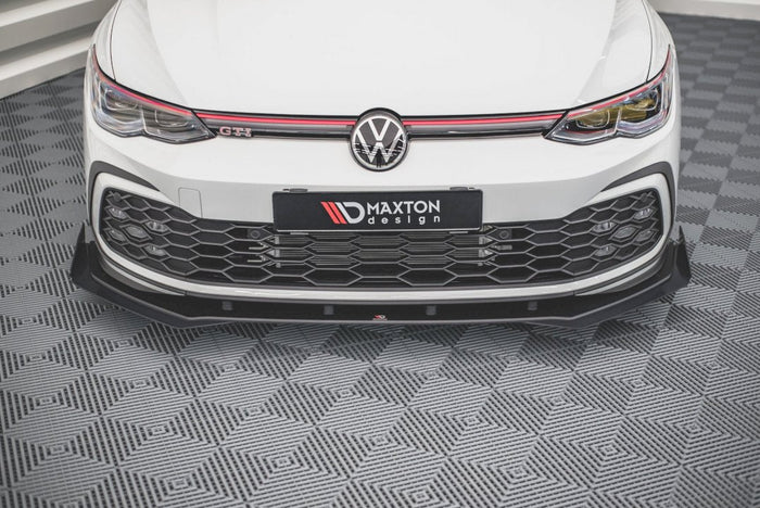 Maxton Design - STREET PRO FRONT SPLITTER + FLAPS VOLKSWAGEN GOLF GTI / GTE / R-LINE MK8