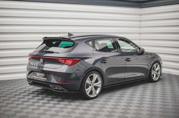 Maxton Design - CENTRAL REAR SPLITTER SEAT LEON FR HATCHBACK MK4 (2020-)