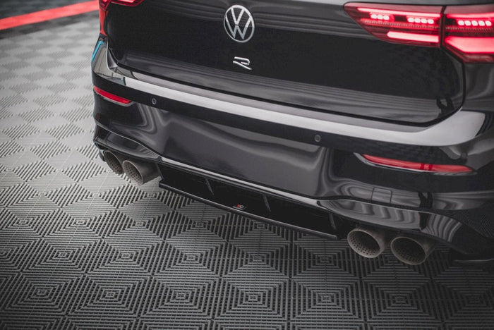 Maxton Design - CENTRAL REAR SPLITTER VW GOLF R MK8 (2020-)