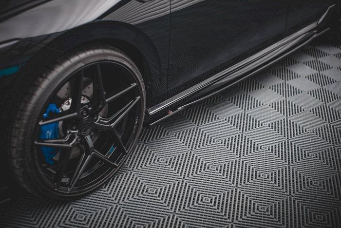 Maxton Design - Side Skirts Diffusers V.1 Volkswagen Golf R Mk8