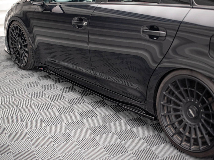 Maxton Design - SIDE SKIRTS DIFFUSERS TOYOTA AVENSIS MK3.5 (2015-2018)