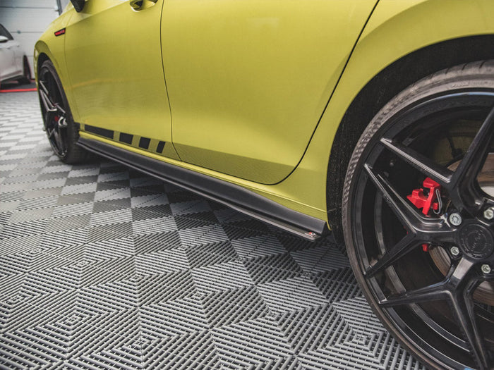 Maxton Design - Street Pro Side Skirts Diffusers Volkswagen Golf GTI / GTE / GTI Clubsport / R-Line Mk8