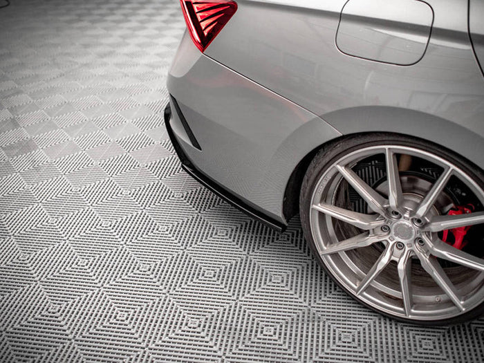 Maxton Design - REAR SIDE SPLITTERS V.3 SKODA OCTAVIA RS MK4 (2020-)