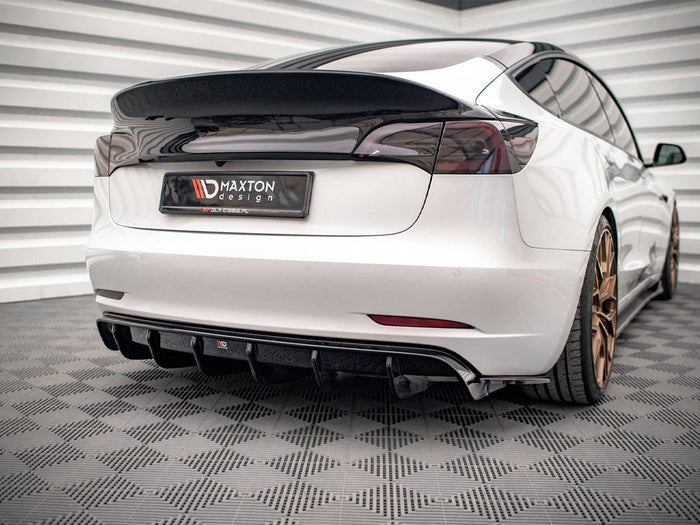 Maxton Design - REAR VALANCE V.2 TESLA MODEL 3 (2017-2023)