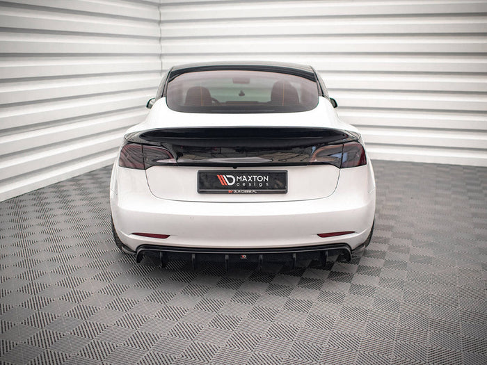 Maxton Design - REAR VALANCE V.2 TESLA MODEL 3 (2017-2023)