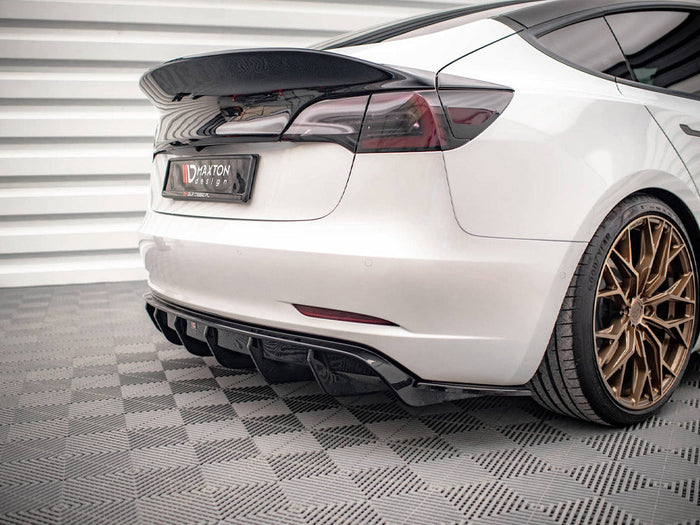 Maxton Design - REAR VALANCE V.2 TESLA MODEL 3 (2017-2023)