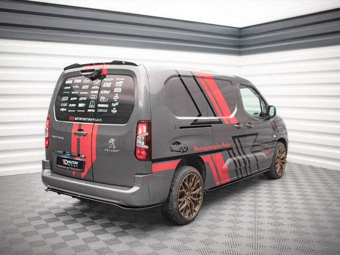 Maxton Design - CENTRAL REAR SPLITTER (VERTICAL BARS) PEUGEOT PARTNER MK3 (2018-)