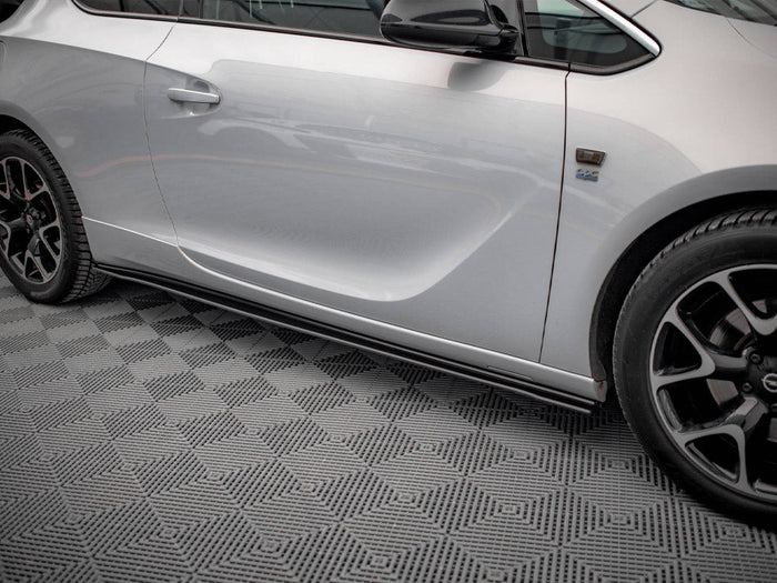 Maxton Design - STREET PRO SIDE SKIRTS DIFFUSERS OPEL ASTRA GTC OPC-LINE J (2011-2018)