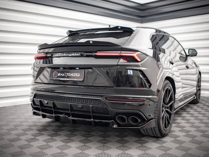 Maxton Design - CENTRAL REAR SPLITTER (VERTICAL BARS) LAMBORGHINI URUS MK1