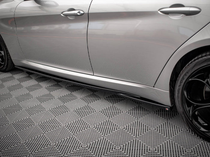 Side Skirts Diffusers Alfa Romeo Giulia Sport - Maxton Design