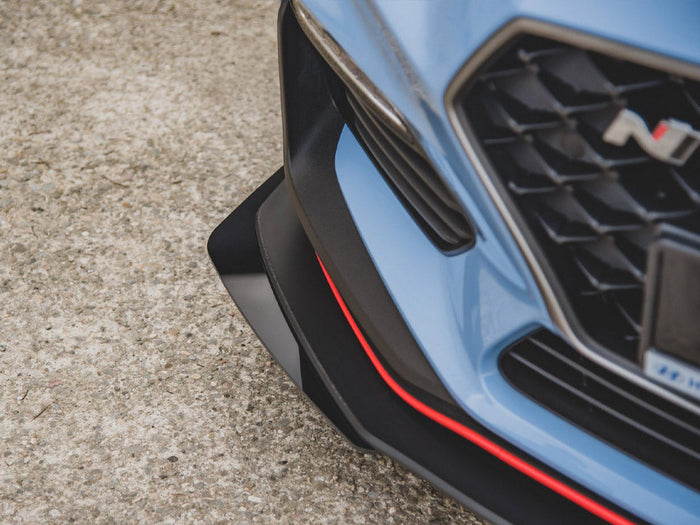 Maxton Design - STREET PRO DURABILITY FRONT SPLITTER + FLAPS HYUNDAI I30 N MK3 HATCHBACK / FASTBACK