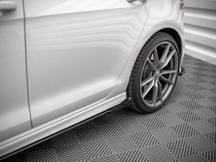 VW Golf R Mk7 Side Flaps - Maxton Design