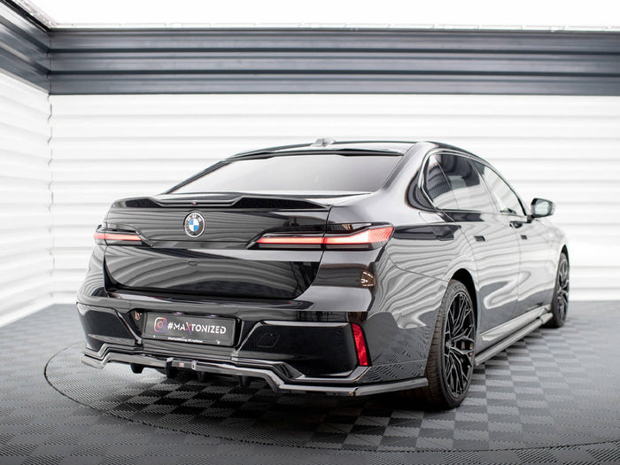BMW 7 M-Pack G70 Central Rear Splitter (Vertical Bars) - Maxton Design