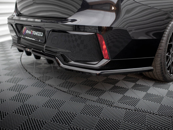 BMW 7 M-Pack G70 Central Rear Splitter (Vertical Bars) - Maxton Design