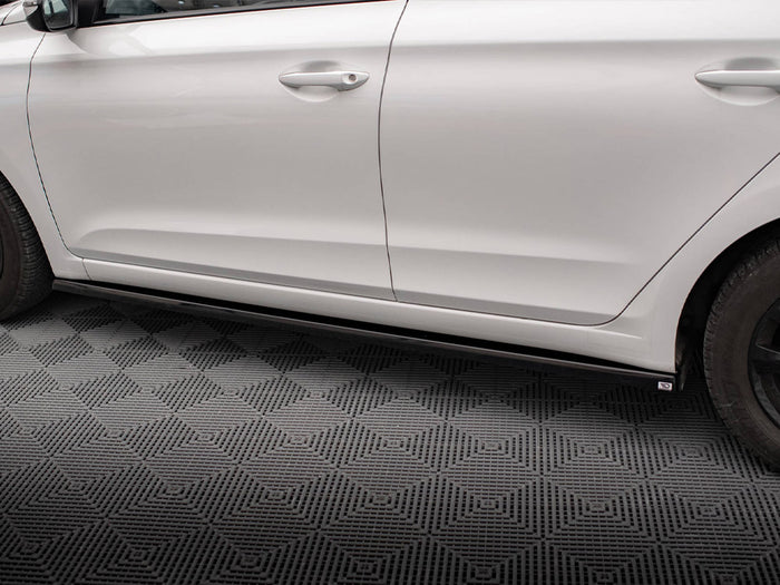 Hyundai I20 Mk2 Facelift Side Skirts Diffusers - Maxton Design