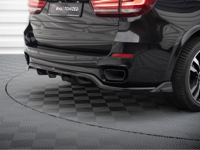 BMW X5 M-Pack F15 Central Rear Splitter (Vertical Bars) - Maxton Design