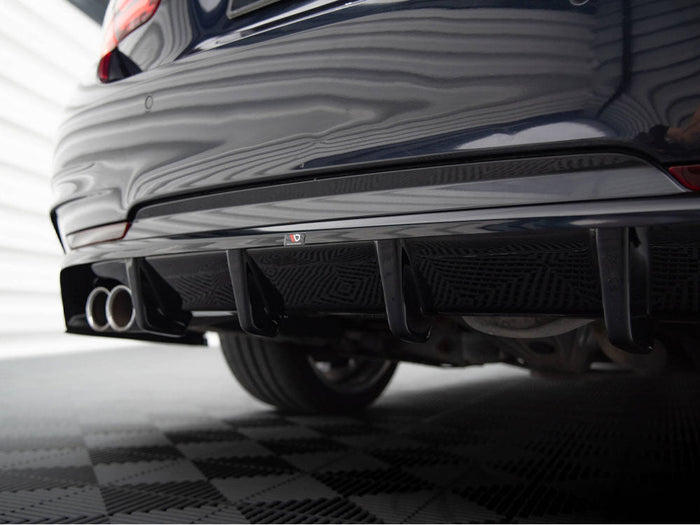 Maxton Design - Central Rear Splitter (Vertical Bars) BMW 4 Coupe / Gran Coupe / Cabrio M-Pack F32 / F36 / F33
