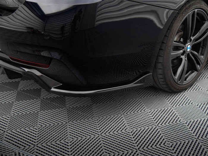 Maxton Design - Central Rear Splitter (Vertical Bars) BMW 4 Coupe / Gran Coupe / Cabrio M-Pack F32 / F36 / F33