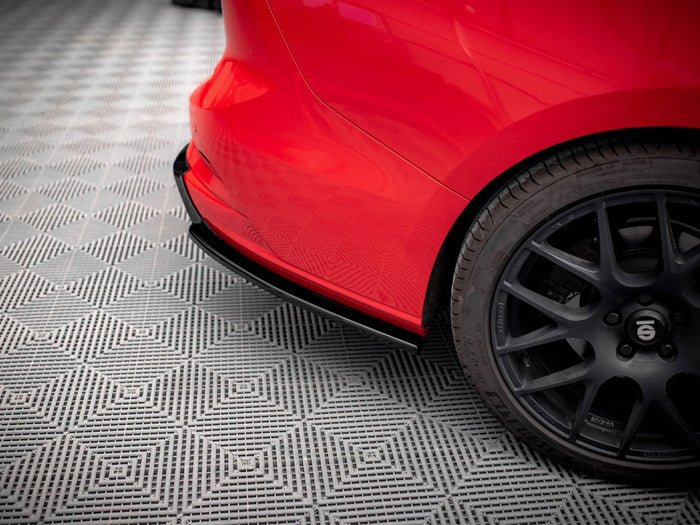 Ford Focus ST Estate Mk4 Rear Side Splitters V.7 - Maxton Design