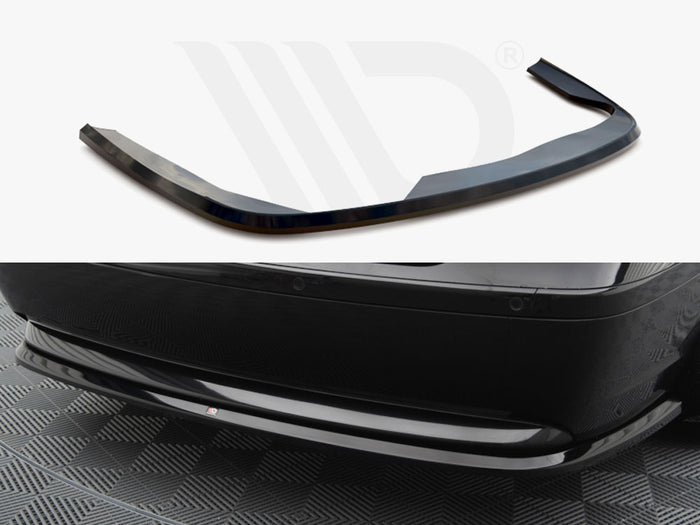 BMW 7 E65 Central Rear Splitter - Maxton Design